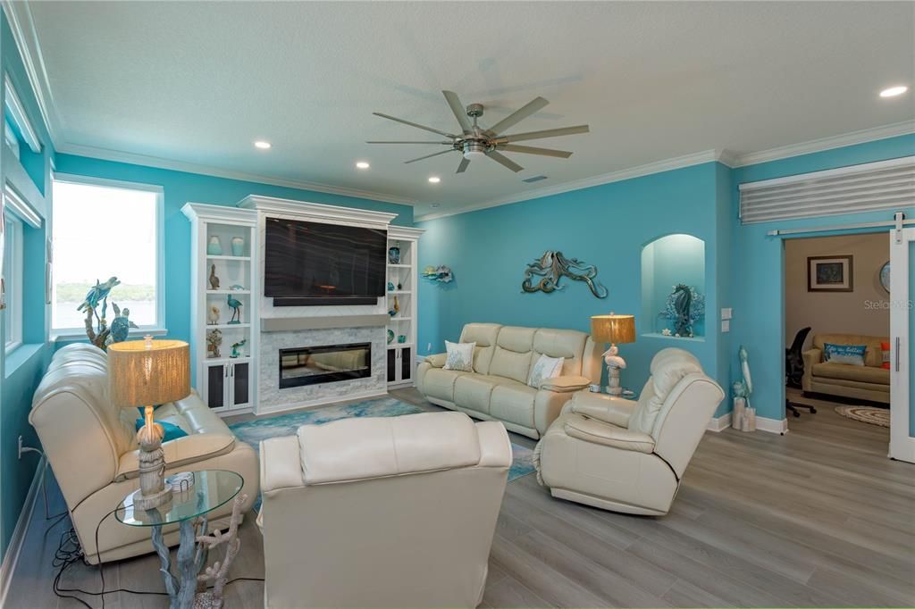 Fireplace, Interior, Living room, Recessed Lighting, Wood Texture Flooring