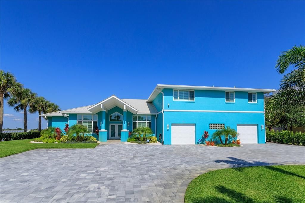 Attached, Backyard, Exterior, Facade, Ranch