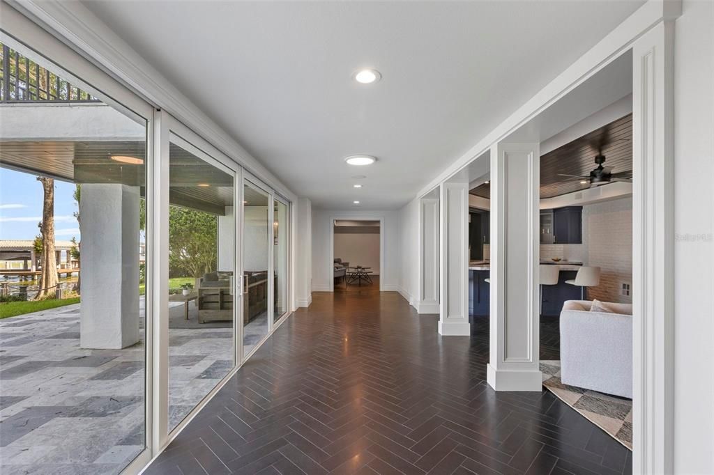 Interior, Recessed Lighting, Wood Texture Flooring