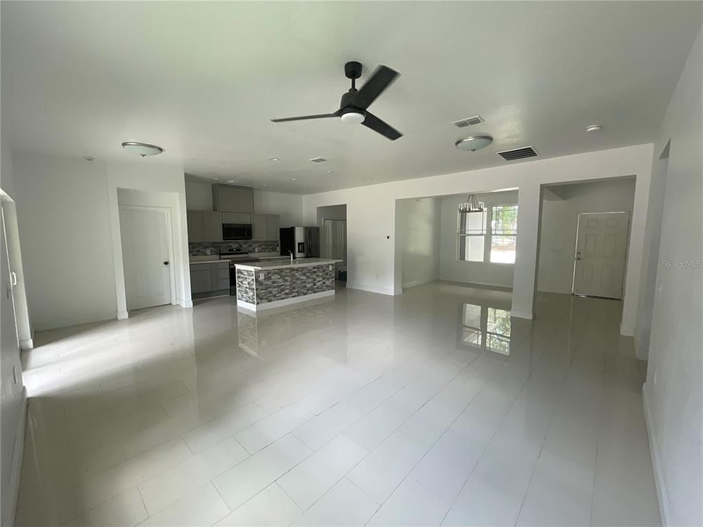 Empty room, Interior, Kitchen, Recessed Lighting