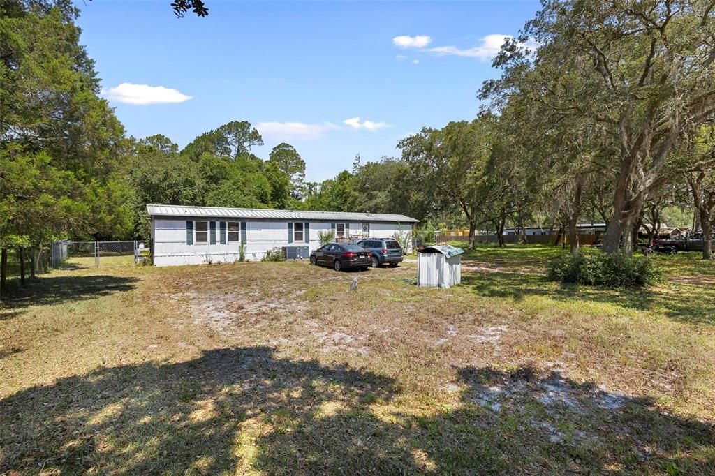 Backyard, Exterior