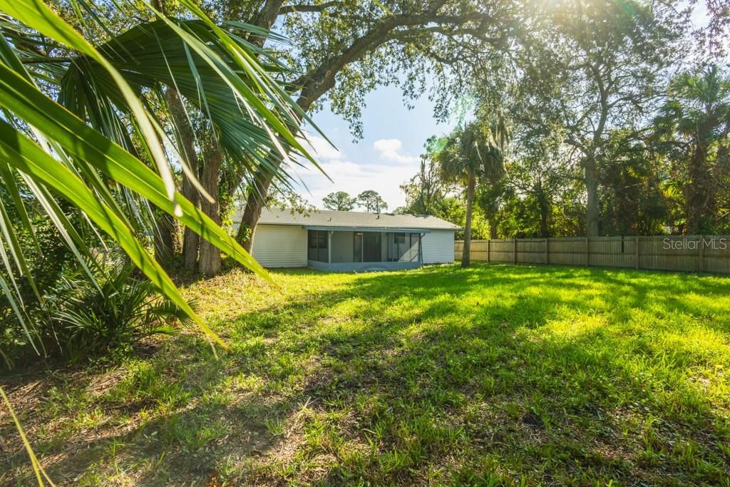 Backyard, Exterior