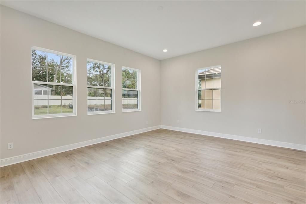 Empty room, Interior, Recessed Lighting, Wood Texture Flooring