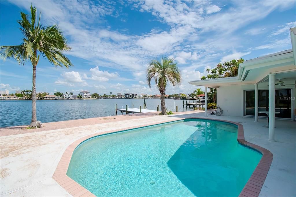 Exterior, Lake, Pool