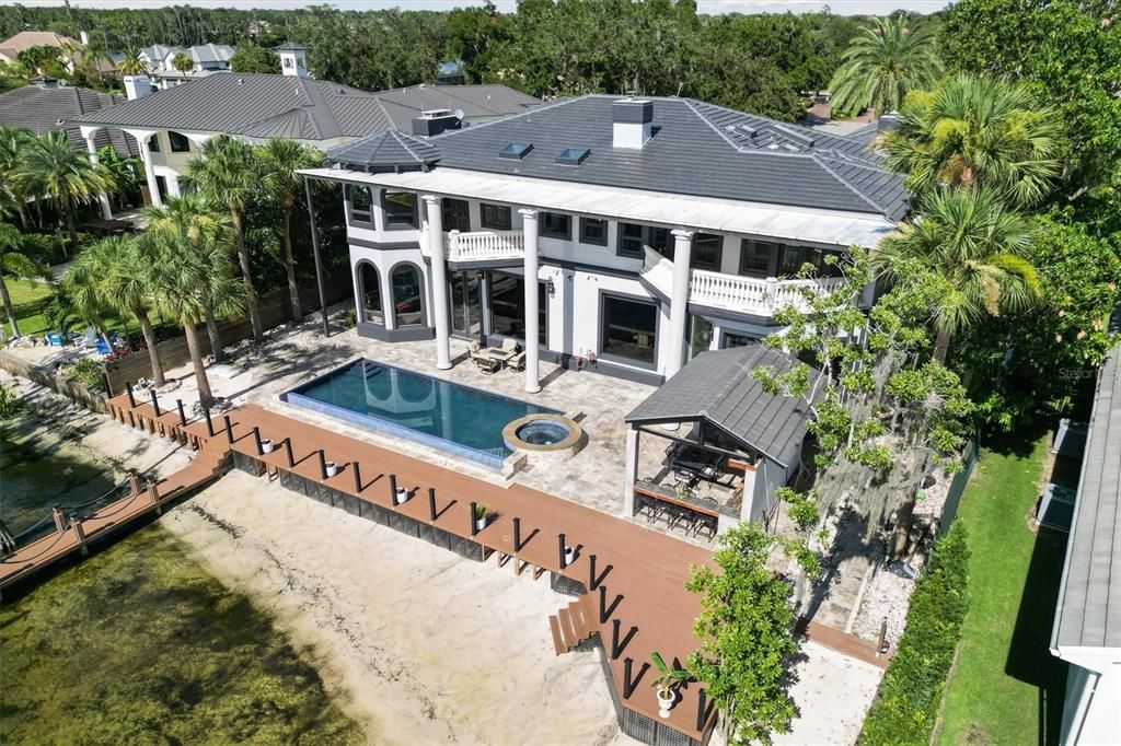 Exterior, Drone