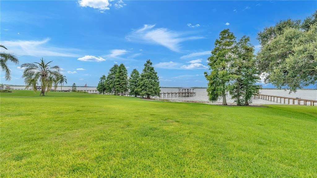 Backyard, Exterior, Lake
