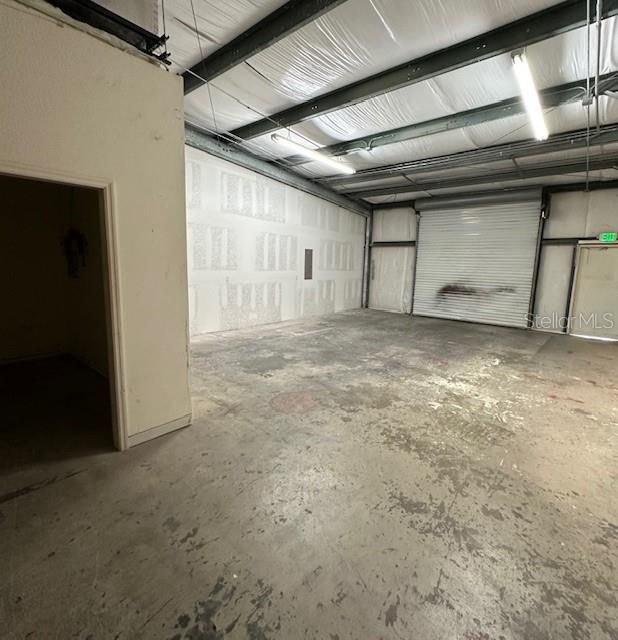 Garage, Interior