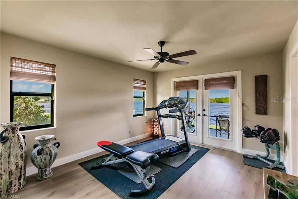Fitness Equipment, Interior, Water, Wood Texture Flooring