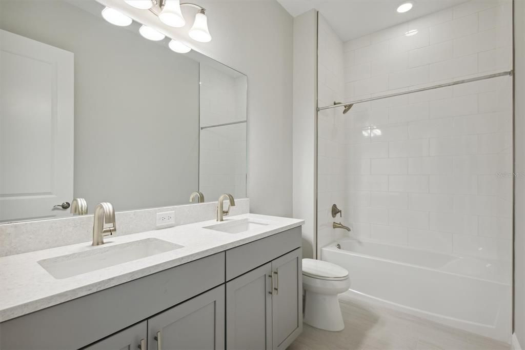 Bathroom, Dual Sink Vanities, Interior, Recessed Lighting