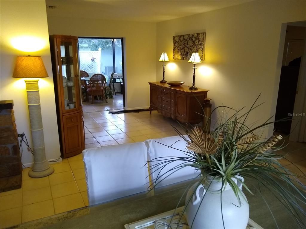 Dining room, Interior