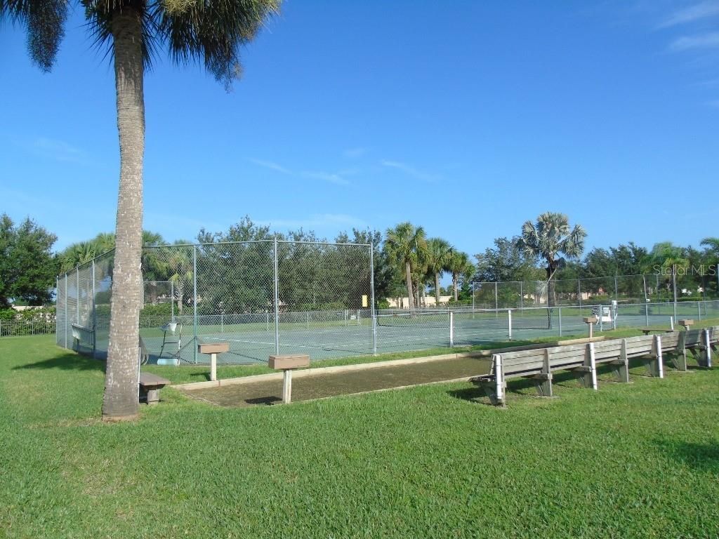 Exterior, Tennis Courts