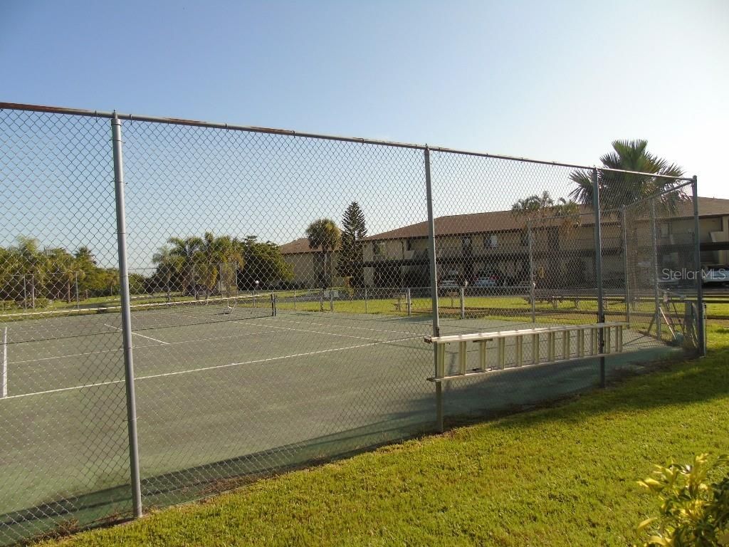 Exterior, Tennis Courts