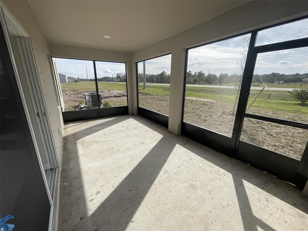 Empty room, Interior, Sun Room