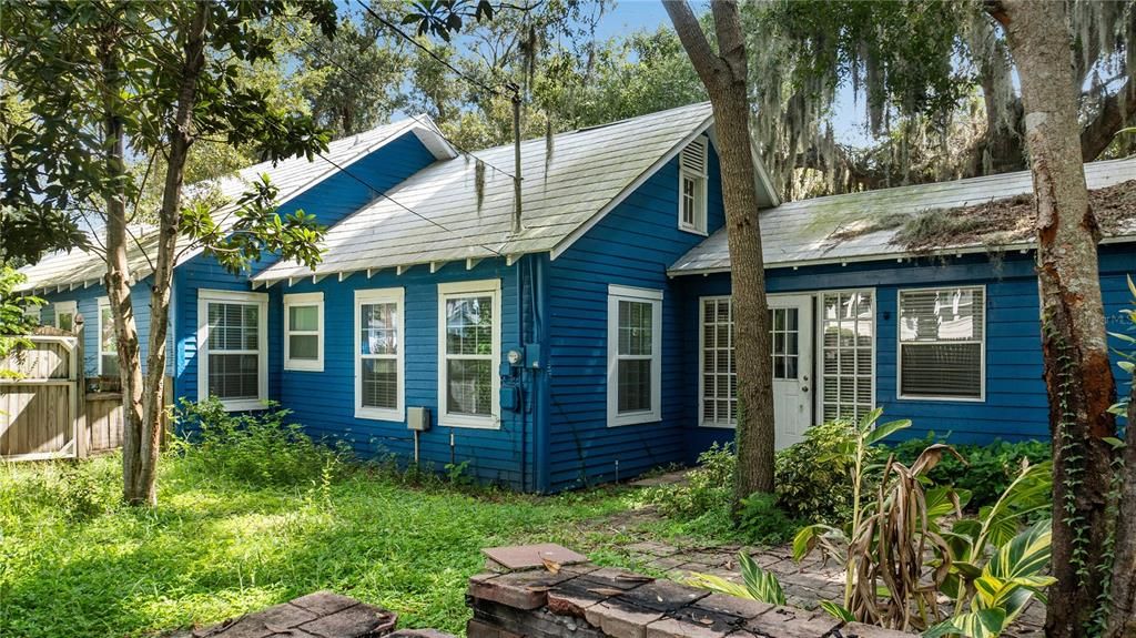 Exterior, Facade, Cape Cod