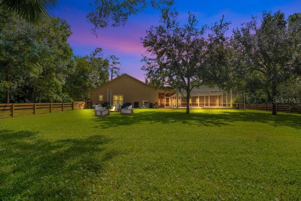 Backyard, Exterior