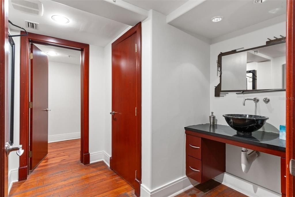 Bathroom, Interior, Recessed Lighting, Wood Texture Flooring