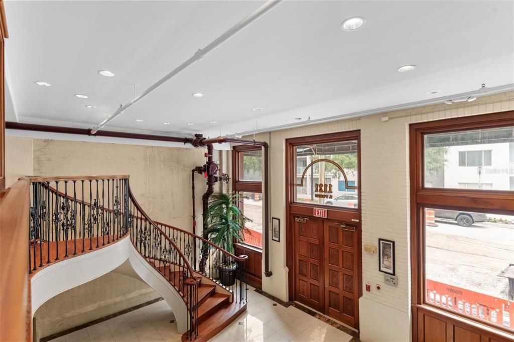 Interior, Recessed Lighting