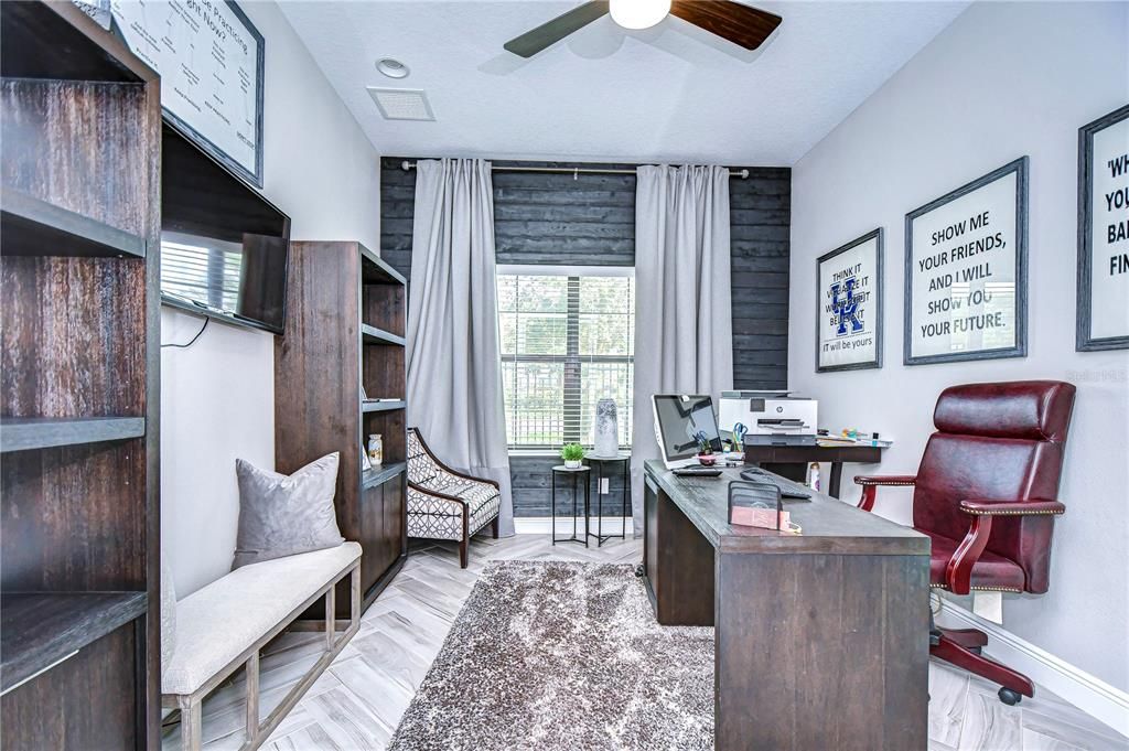 Home Office, Interior, Recessed Lighting, Wood Texture Flooring