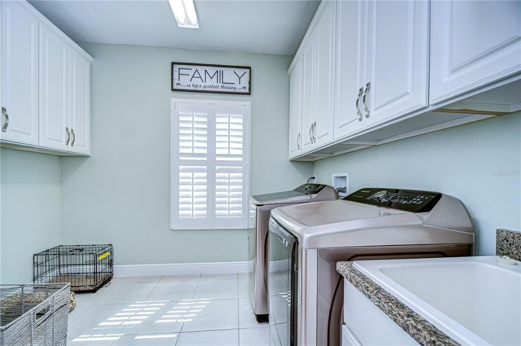 Interior, Washer