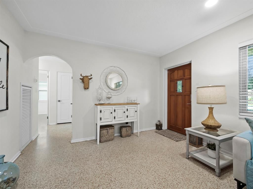Interior, Recessed Lighting
