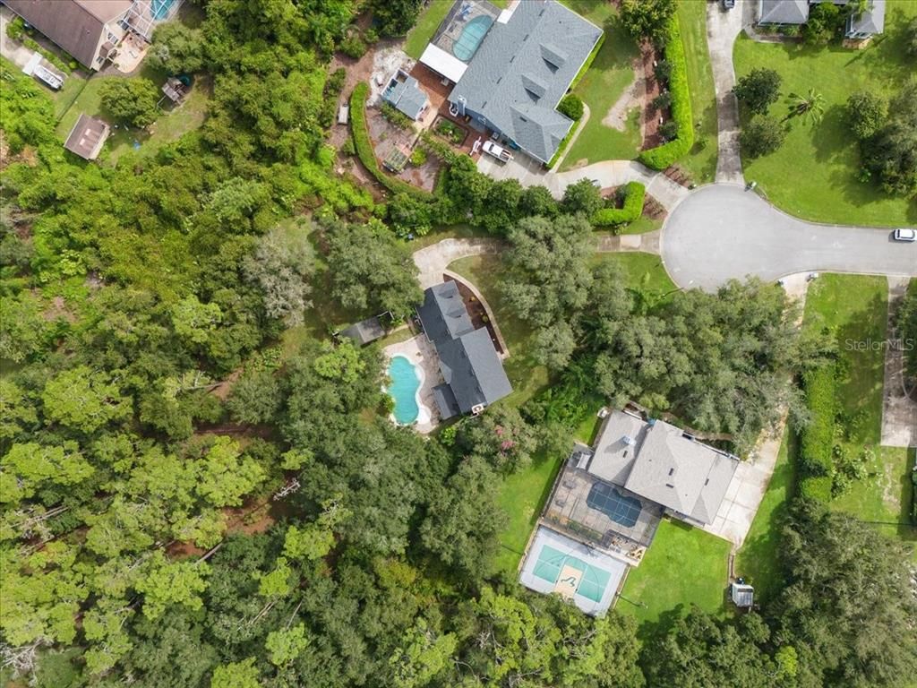 Exterior, Drone