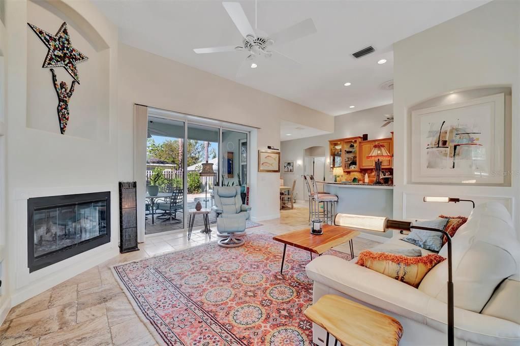 Fireplace, Interior, Living room, Recessed Lighting