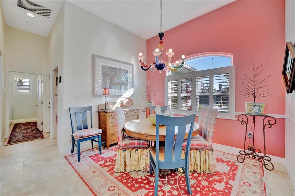 Chandelier, Dining room, Interior, Recessed Lighting