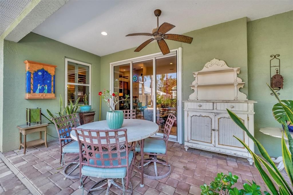 Dining room, Exterior, Interior, Recessed Lighting