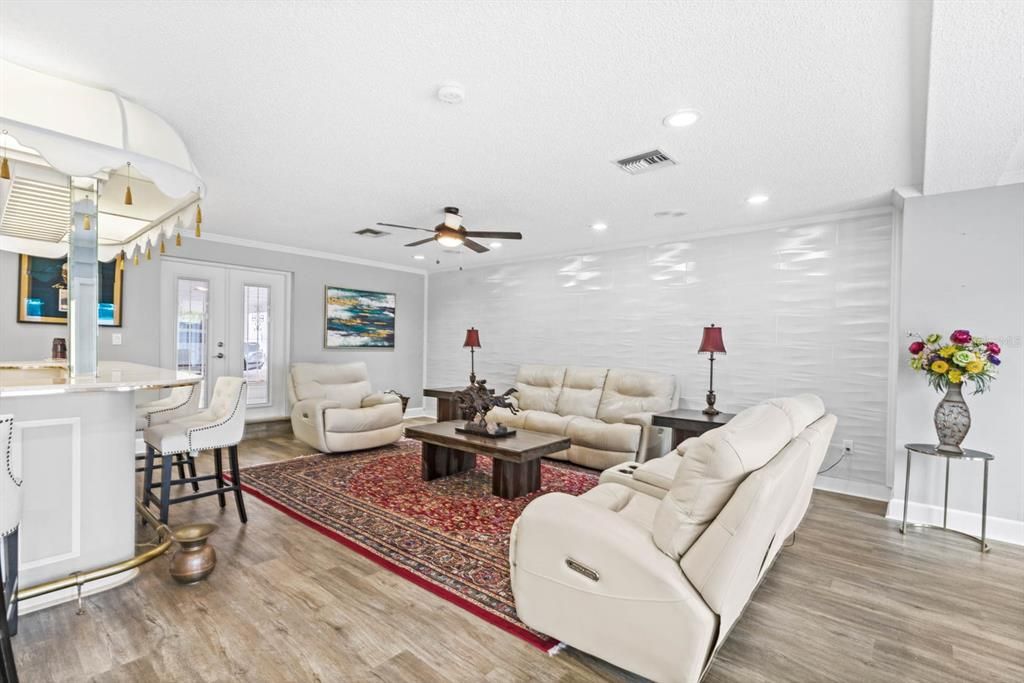 Interior, Living room, Recessed Lighting, Wood Texture Flooring