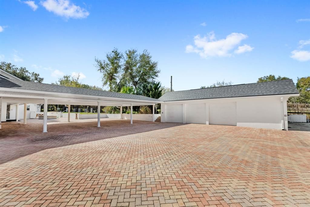 Detached Garage, Exterior
