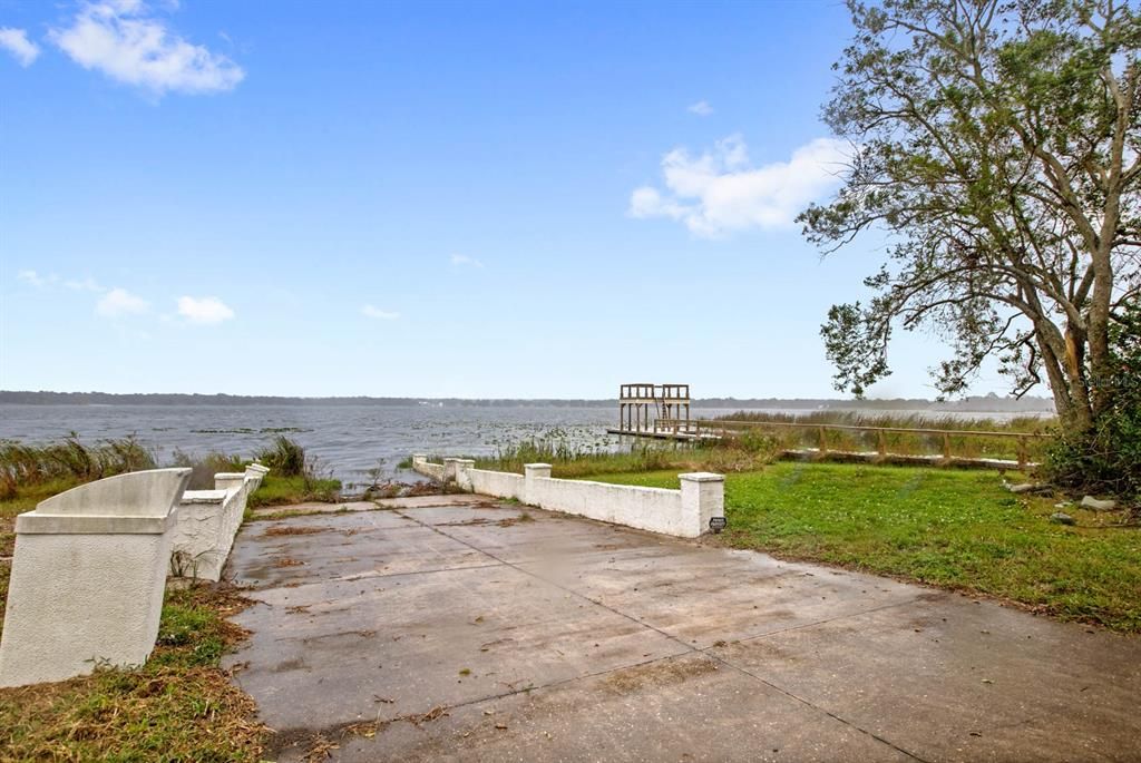 Exterior, Water