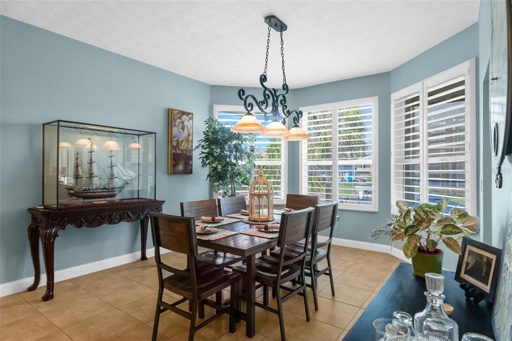 Dining room, Interior, Pendant Lights