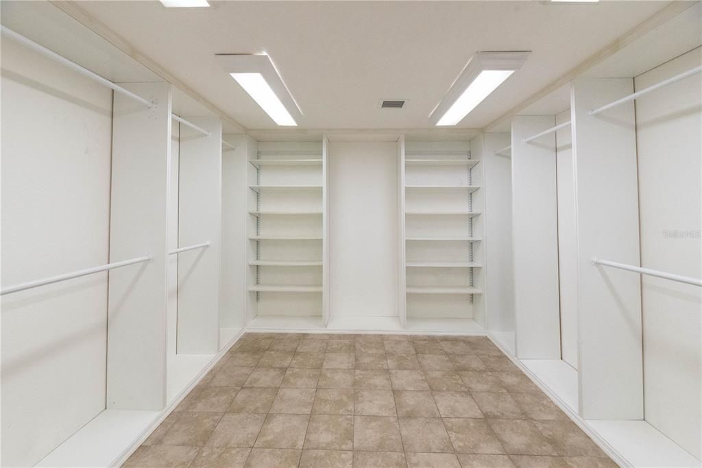 Interior, Recessed Lighting, Walk-in Closets