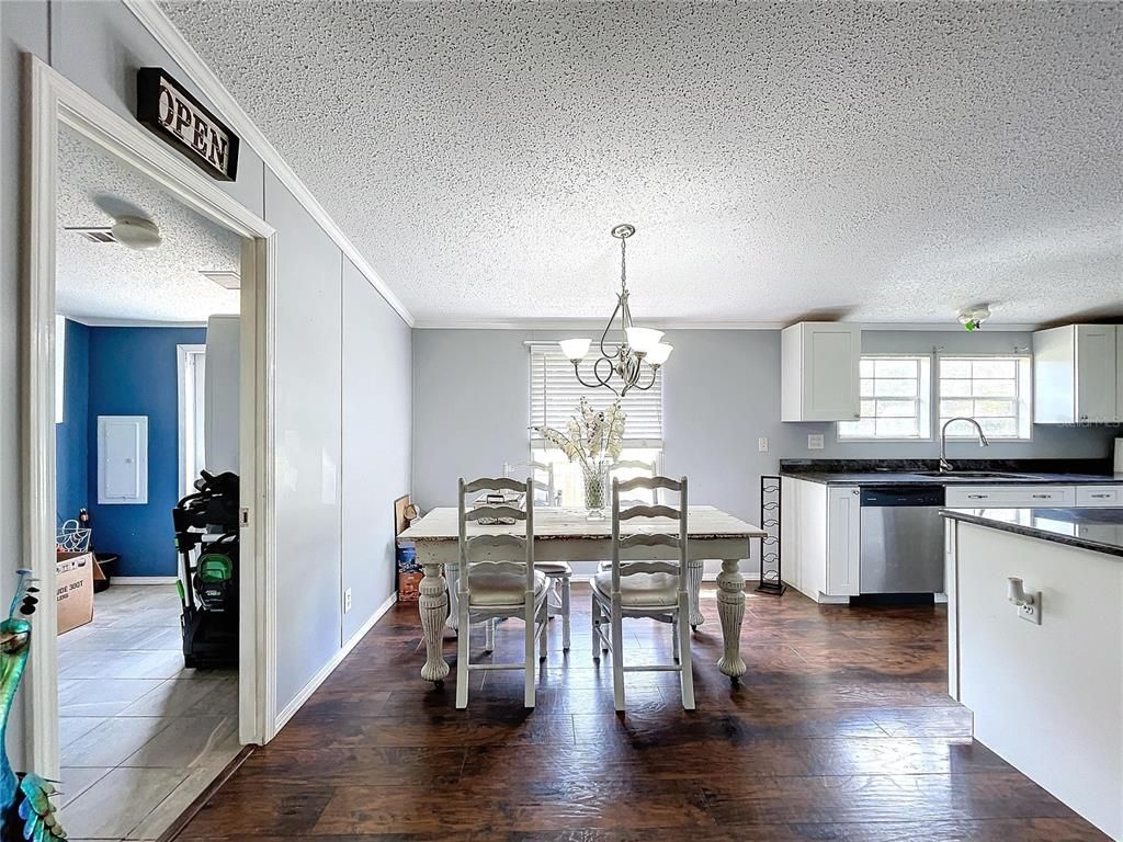 Chandelier, Dining room, Interior, Kitchen, Wood Texture Flooring