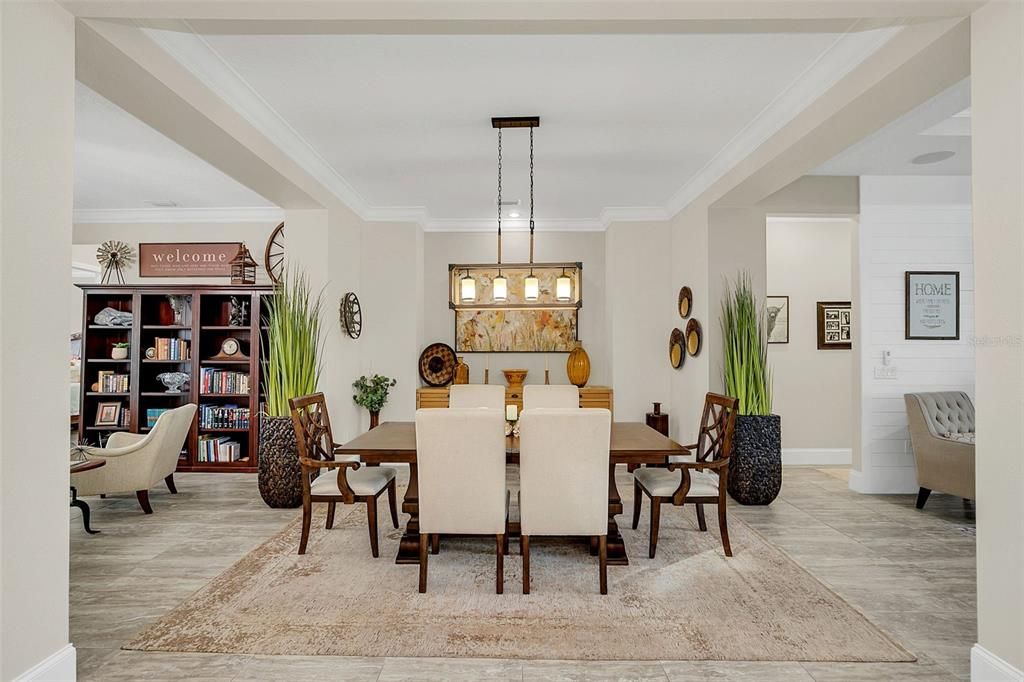 Dining room, Interior, Pendant Lights