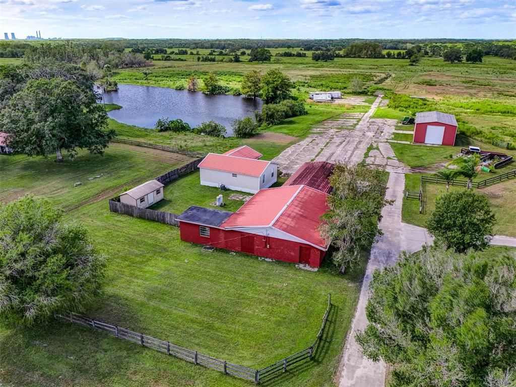 Exterior, Drone
