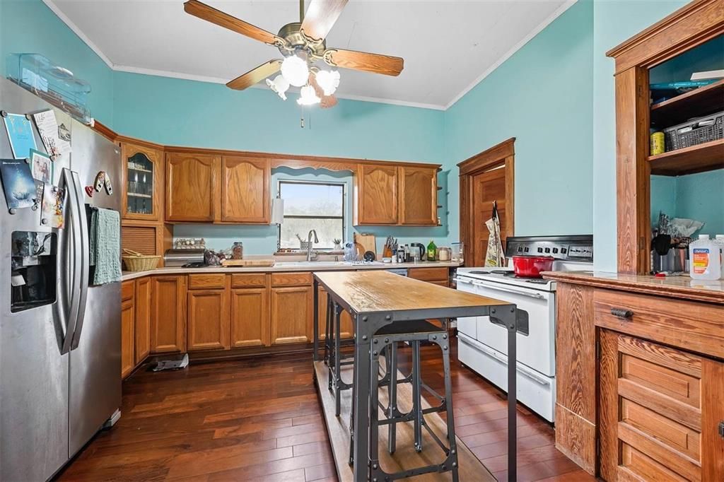 Interior, Kitchen, Wood Texture Flooring