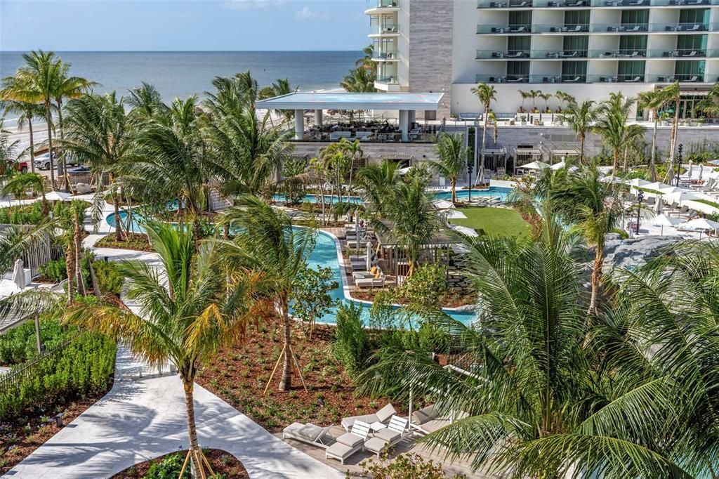 Exterior, Pool, Water