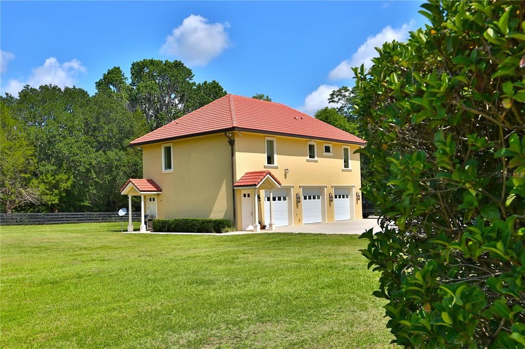 Attached, Backyard, Exterior, Facade, French Provincial