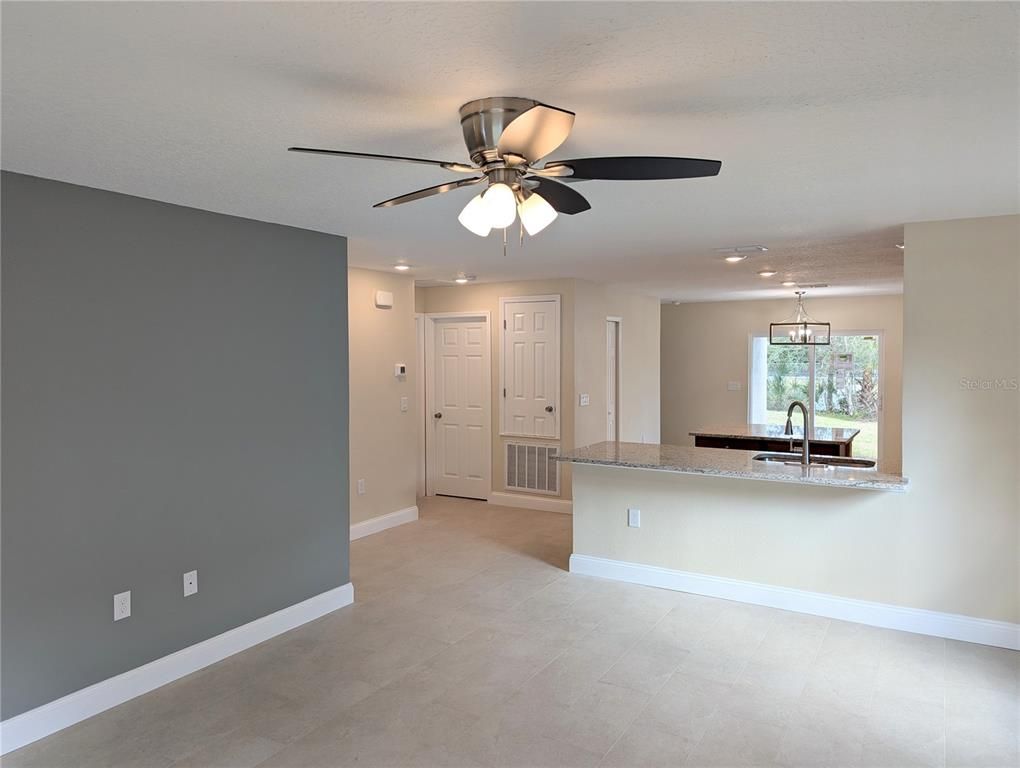 Empty room, Interior, Kitchen, Pendant Lights, Recessed Lighting
