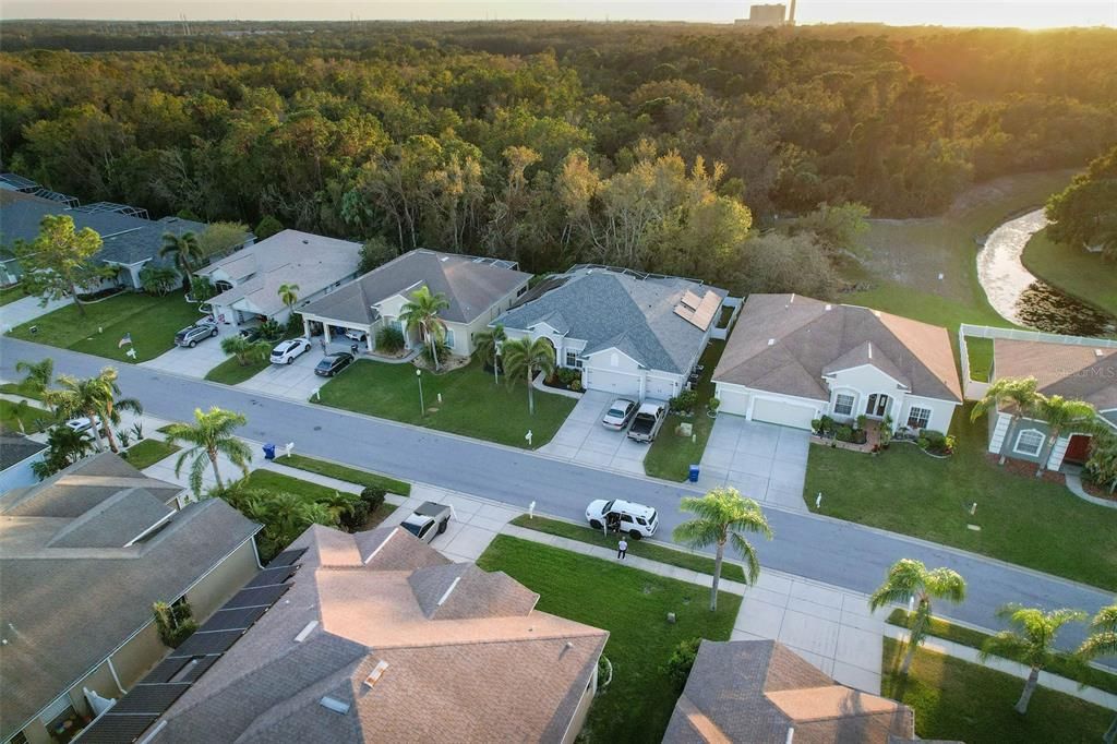 Exterior, Drone
