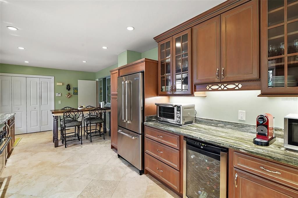 Dining room, Interior, Kitchen, Recessed Lighting, Stainless Steel Appliances