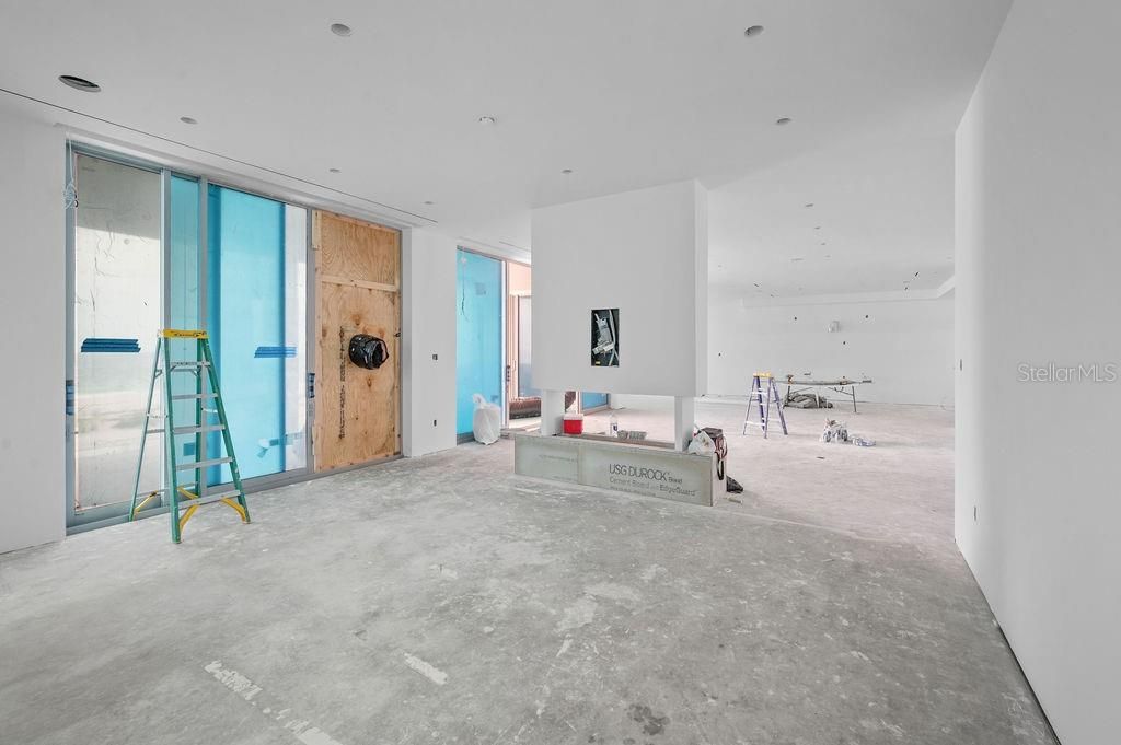 Empty room, Interior, Recessed Lighting