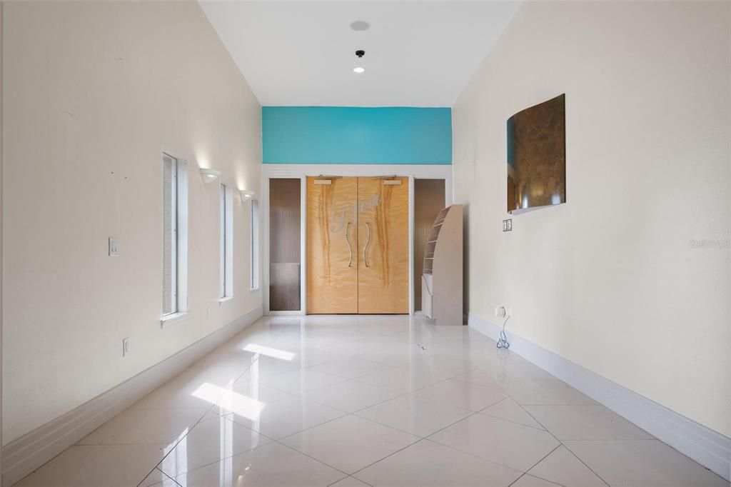 Interior, Recessed Lighting