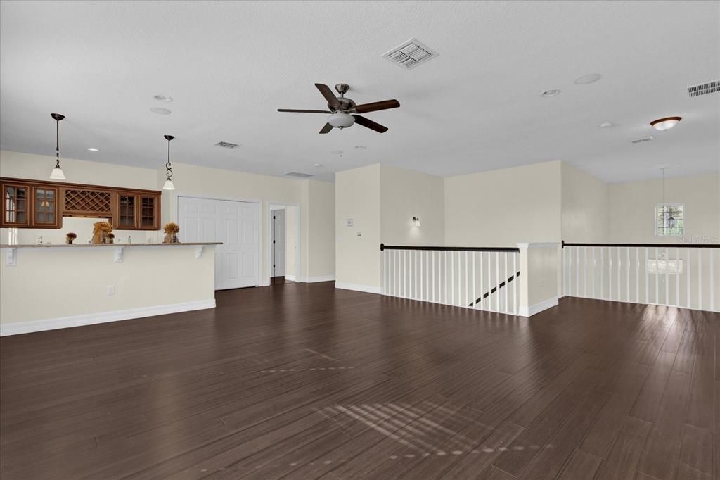 Empty room, Interior, Pendant Lights, Recessed Lighting, Wood Texture Flooring