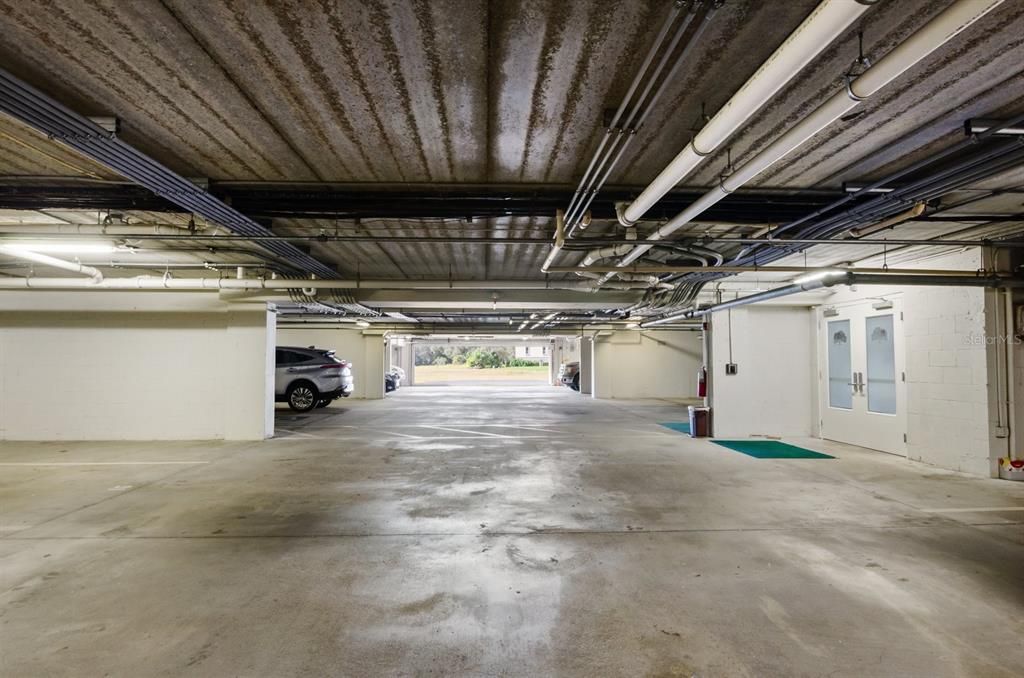 Garage, Interior