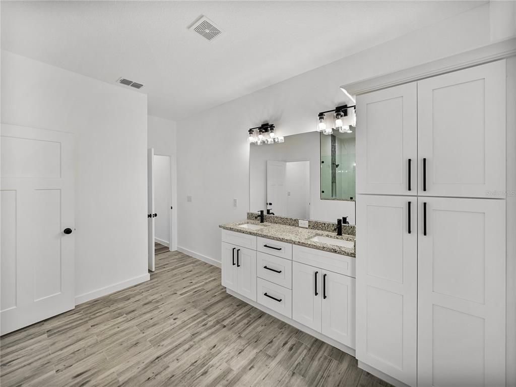 Bathroom, Dual Sink Vanities, Interior, Wood Texture Flooring