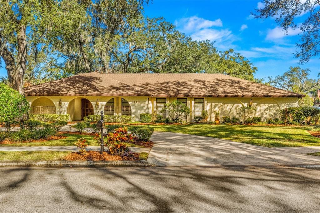 Backyard, Exterior, Facade, Ranch