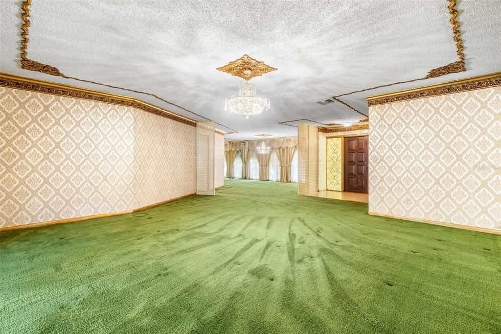 Chandelier, Empty room, Interior