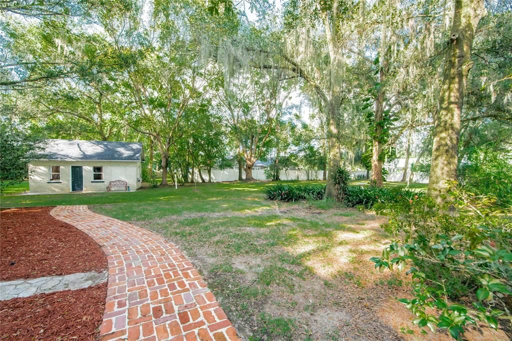 Backyard, Exterior